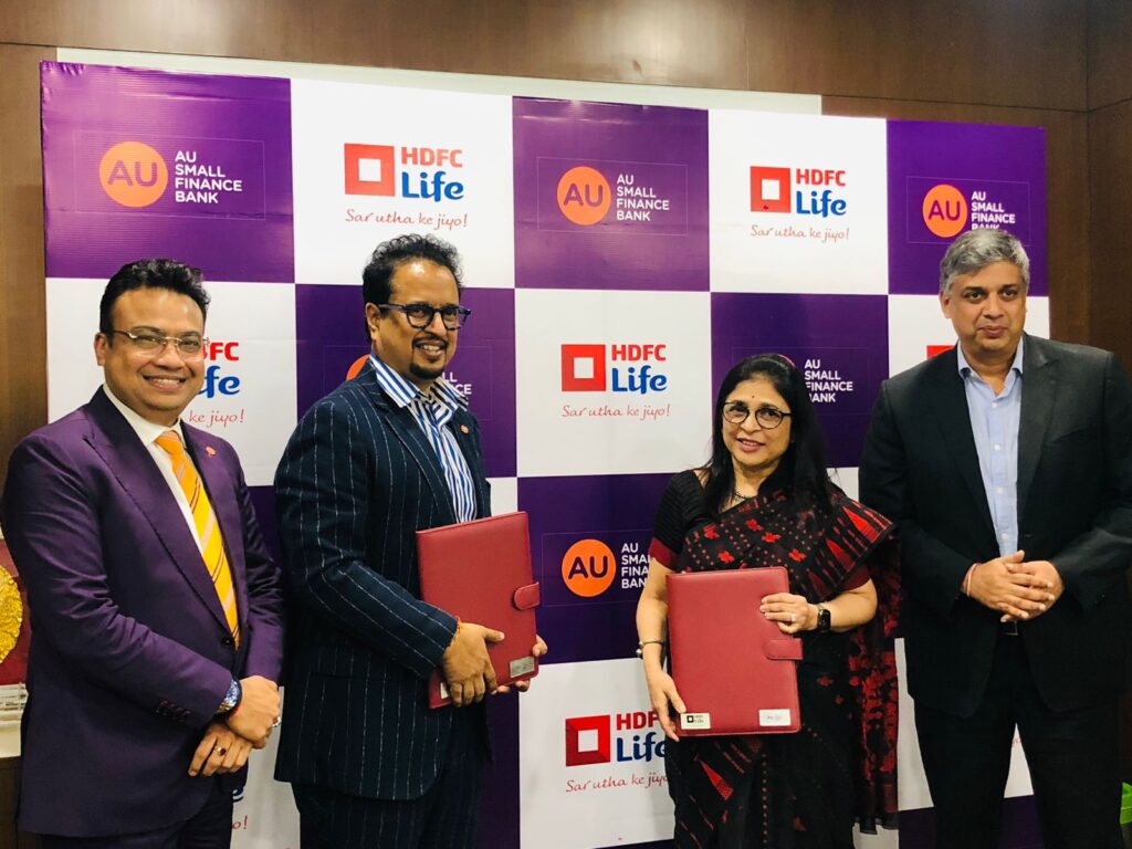 AU Small Finance Bank and HDFC Life announce Bancassurance tie-up
